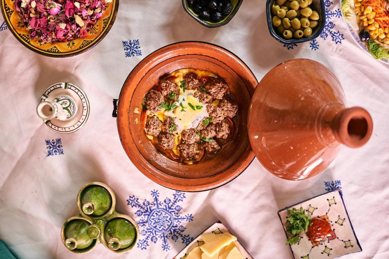 Riad 우아르자자테 외부 사진